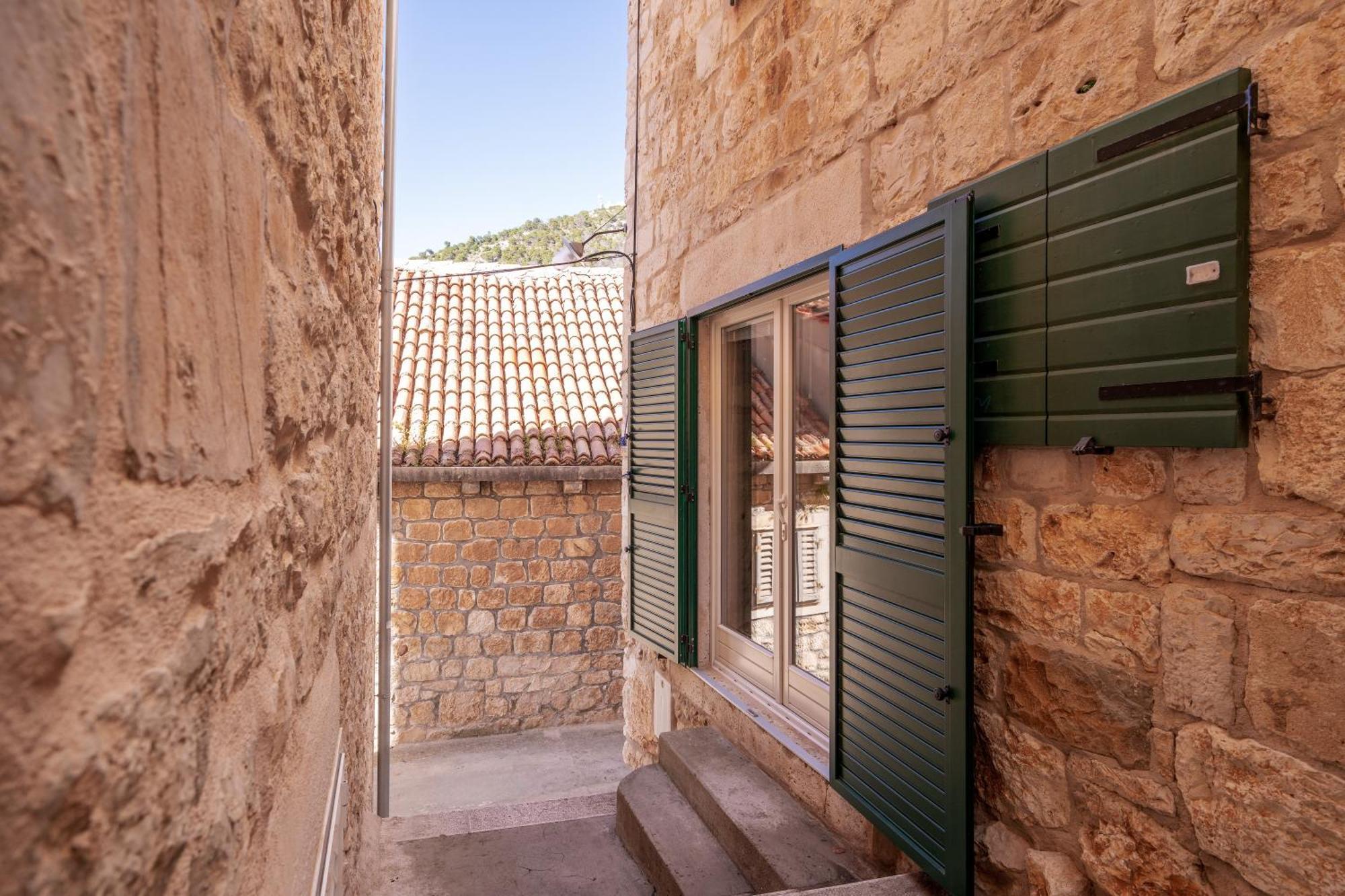 Stonehouse 22 - Zf Hvar * Hvar Town
