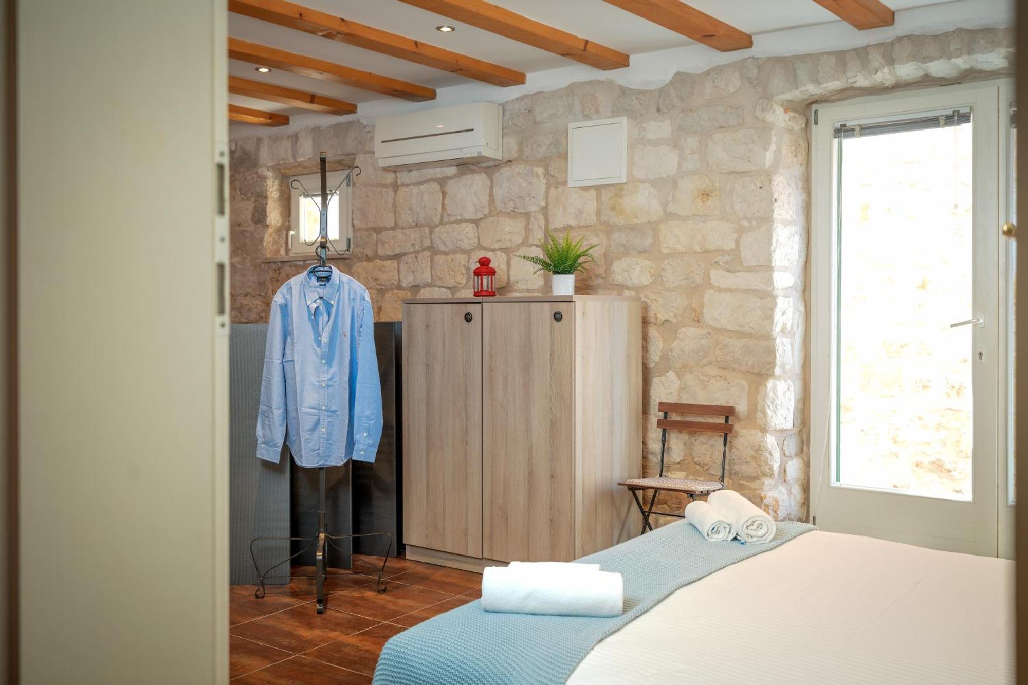 Stonehouse 22 - Zf Hvar Hvar Town